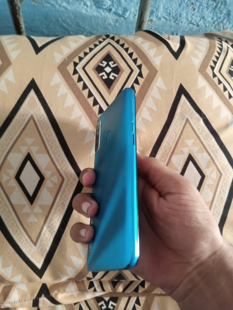 Realme C51 4