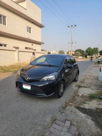 Toyota Vitz 2014