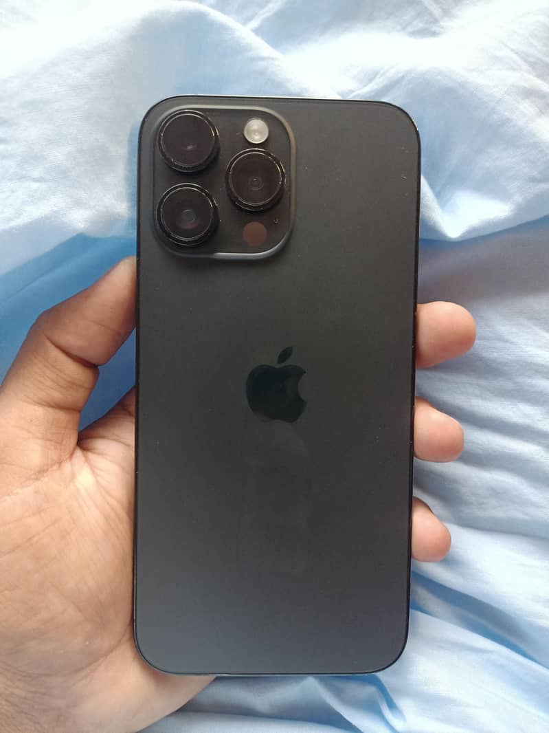 Apple iPhone 14 Pro Max 0