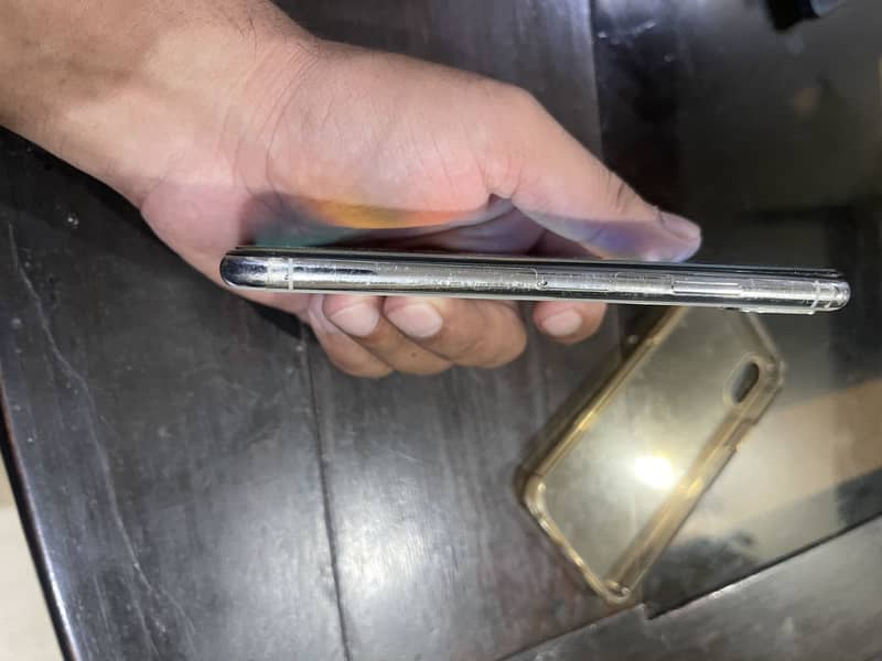 Apple iPhone X 2