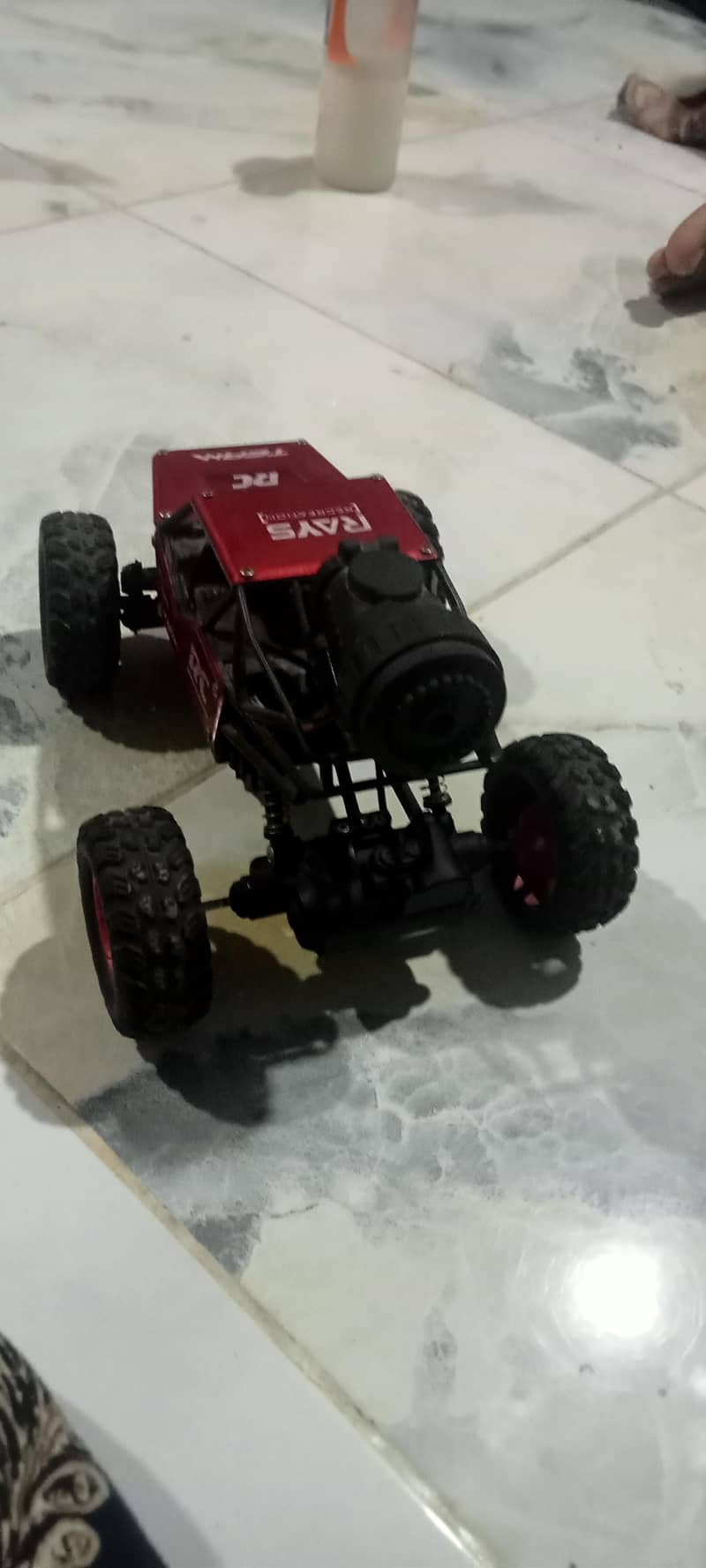 4 wheel charging car bilkul ok H remote control - Toys - 1120863626