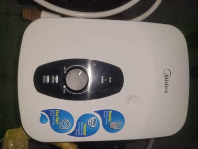 Midea Electric Geyser
