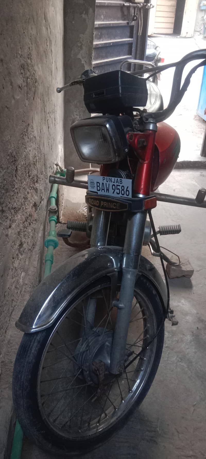 03068633550 0