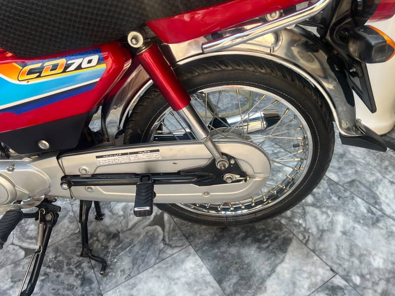 Honda CD 70 6