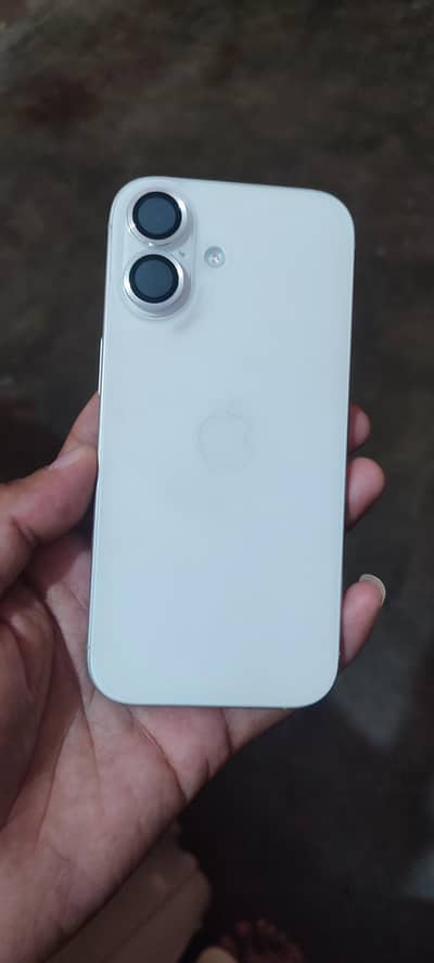 Apple iPhone 17