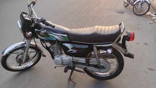 Honda CG125 Black Color