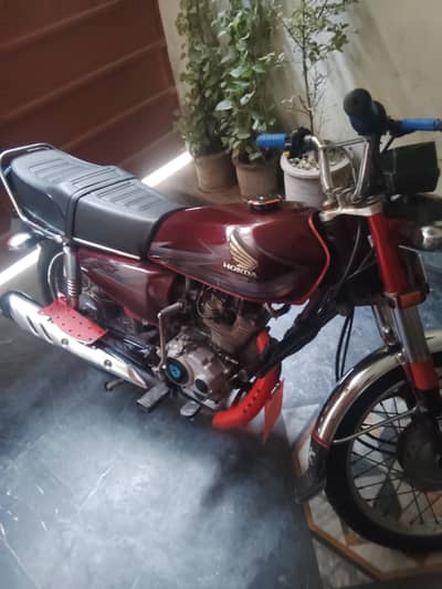 Honda 125 condition 10by9