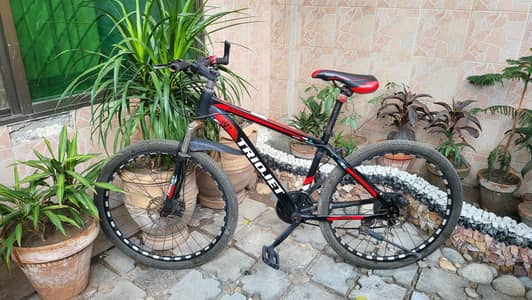 Trident Mountain Bicycle – Black & Red – Disc Brakes