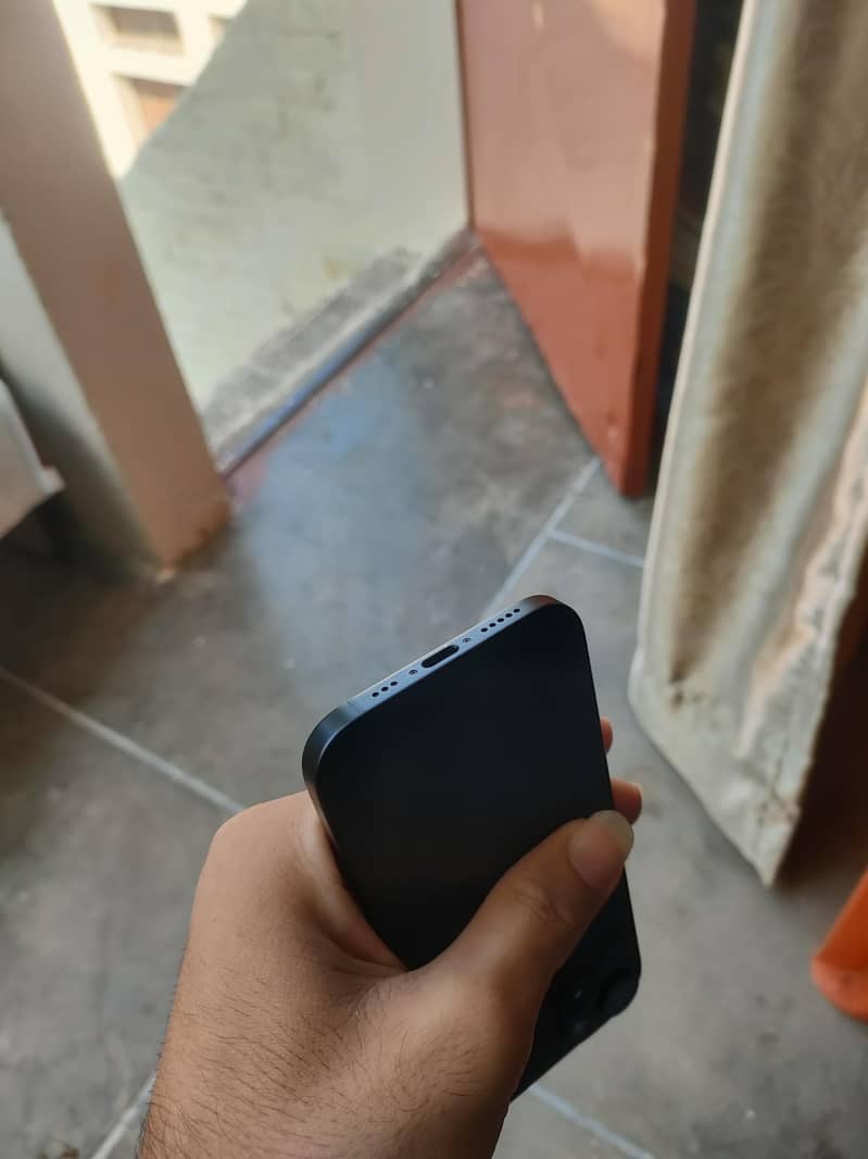 Apple iPhone 15 1