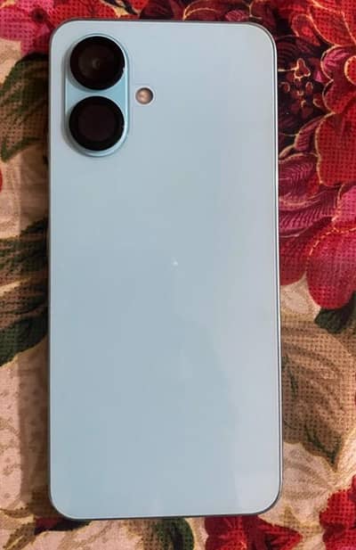 Tecno Spark Go 2