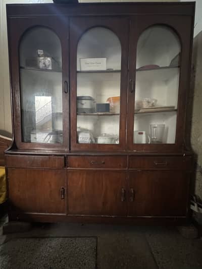 Showcase Almirah for sale