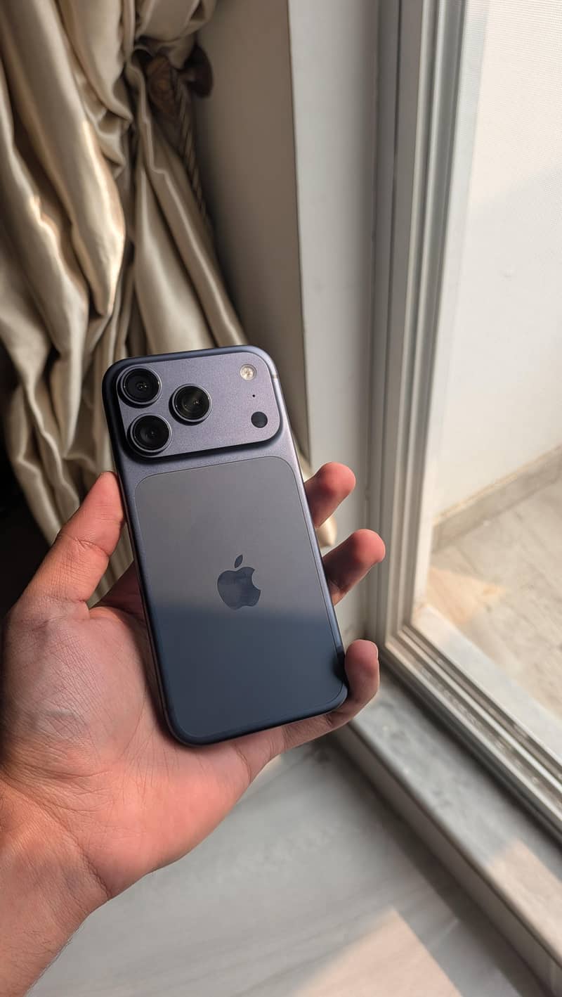 iPhone 17 Pro 5