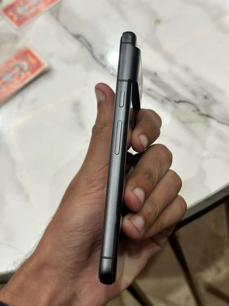 Google Pixel 8 1