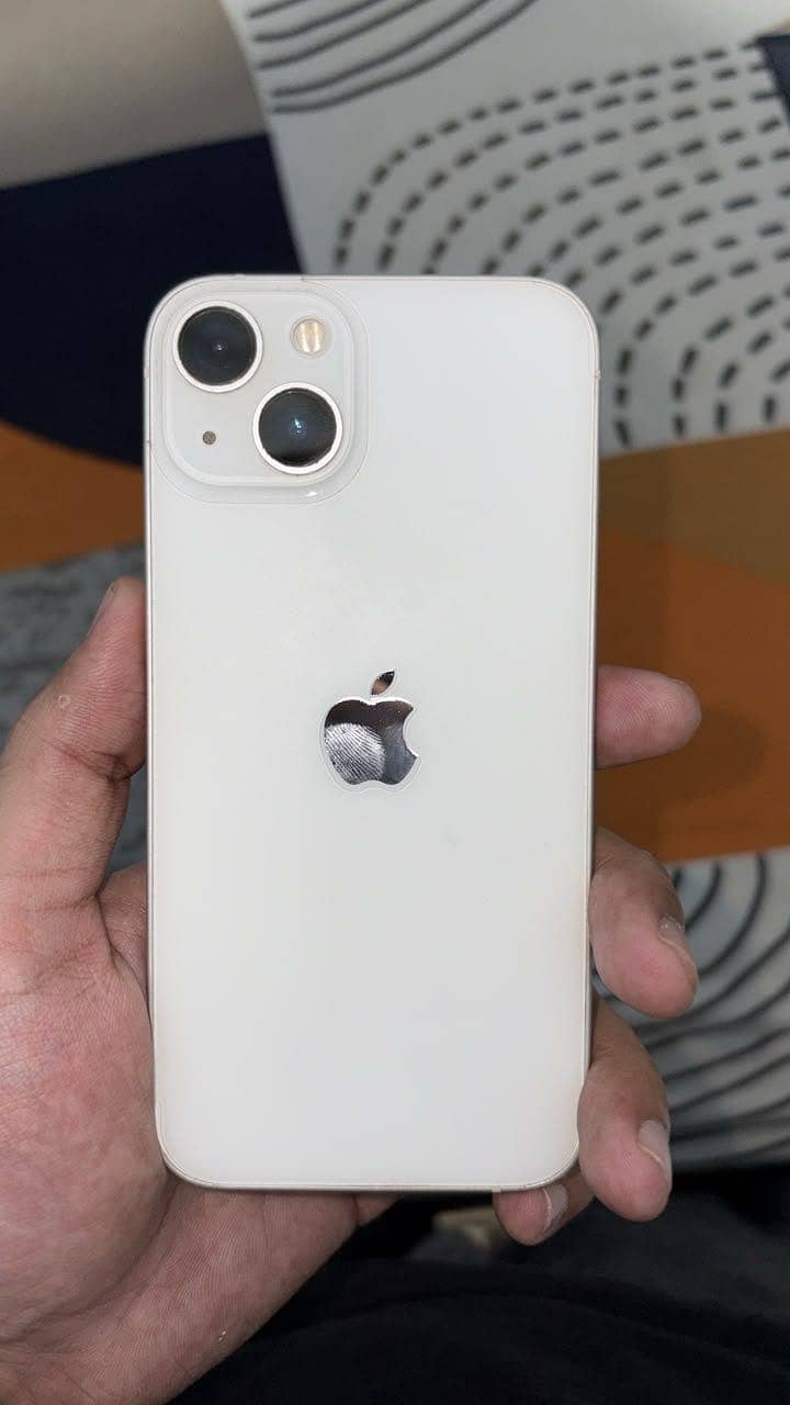 Apple iPhone 13 1