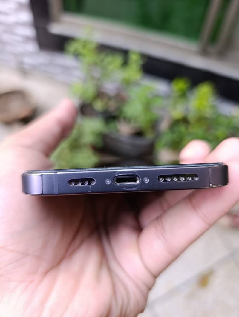 Apple iPhone 14 Pro Max 2