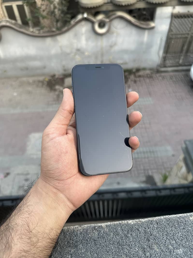 Apple iPhone 12 Pro 0
