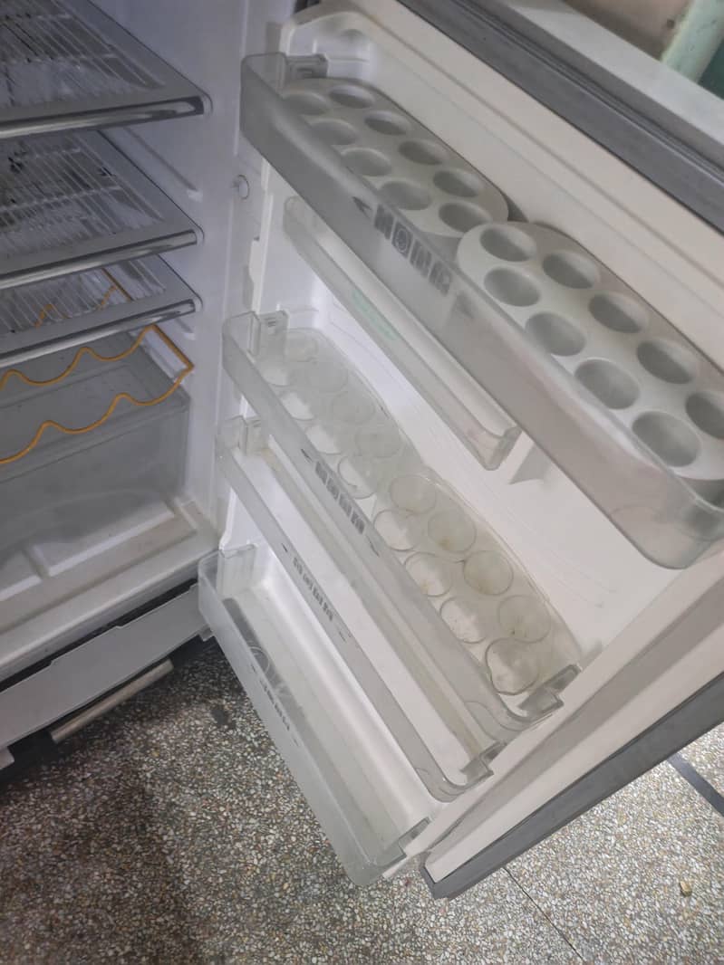 Dawlance Fridge 4