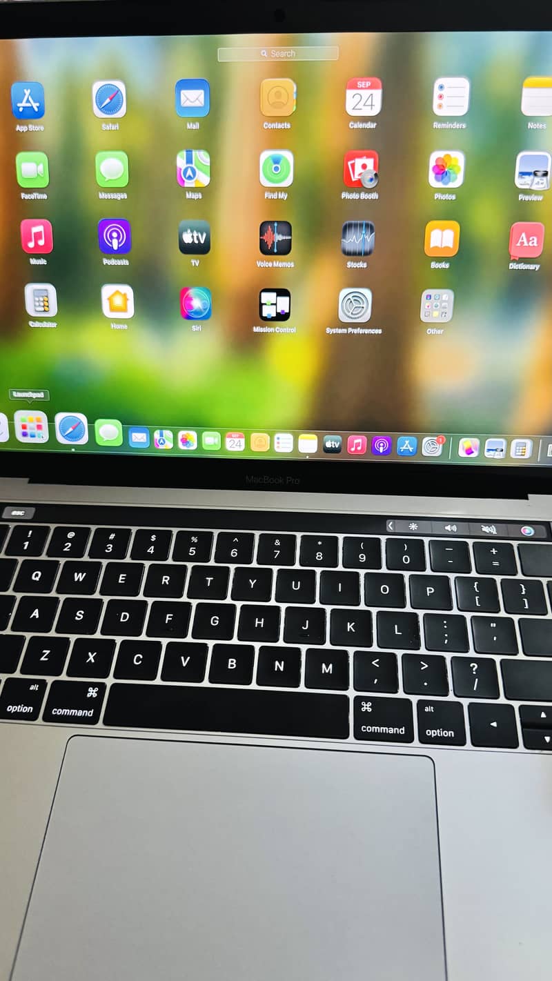 Macbook pro touchbar 13inch 3