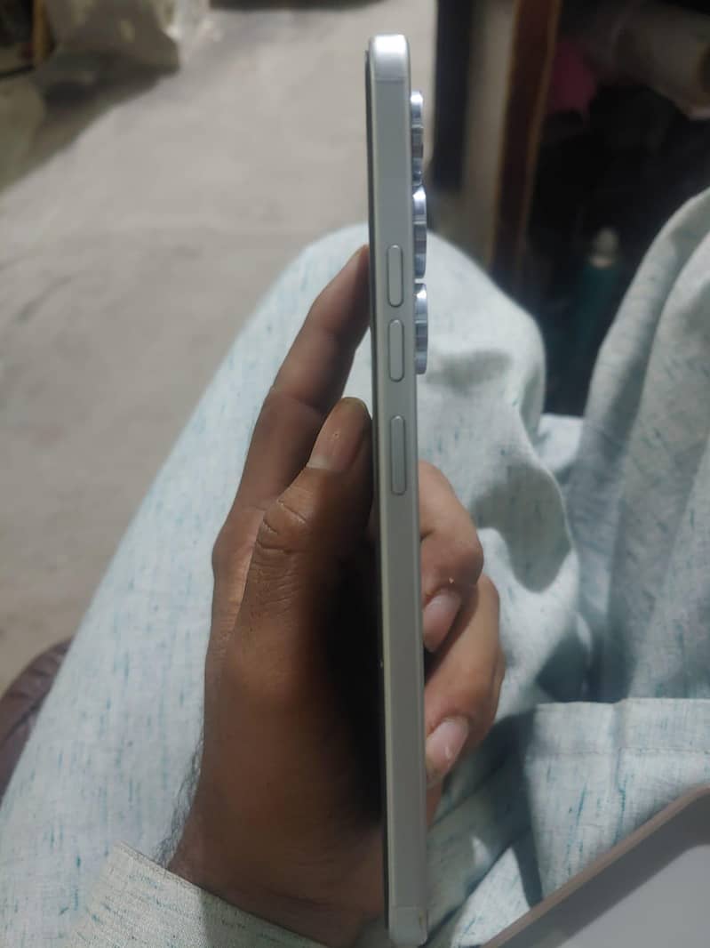 Tecno Spark 40 Pro 3