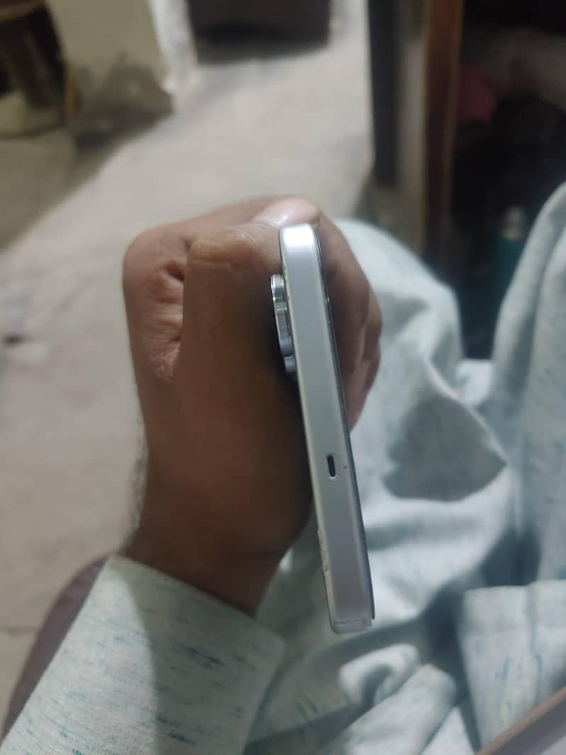 Tecno Spark 40 Pro 5