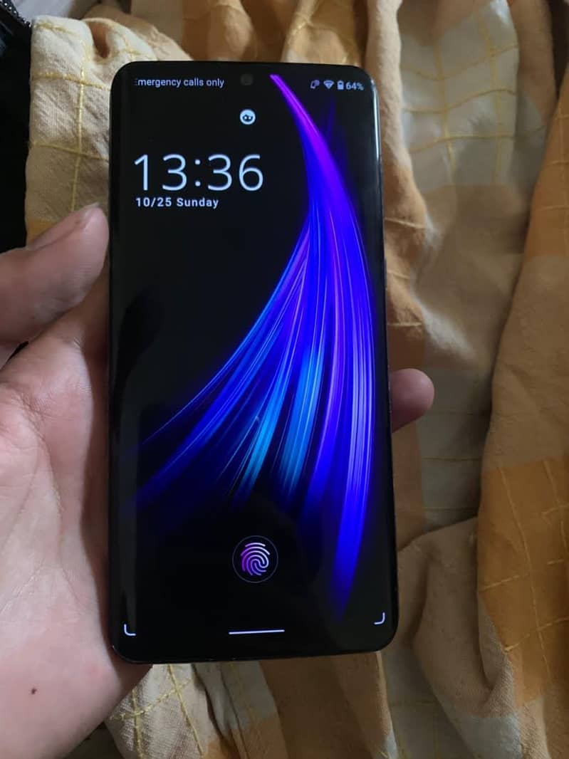 Sharp Aquos Zero 2 8