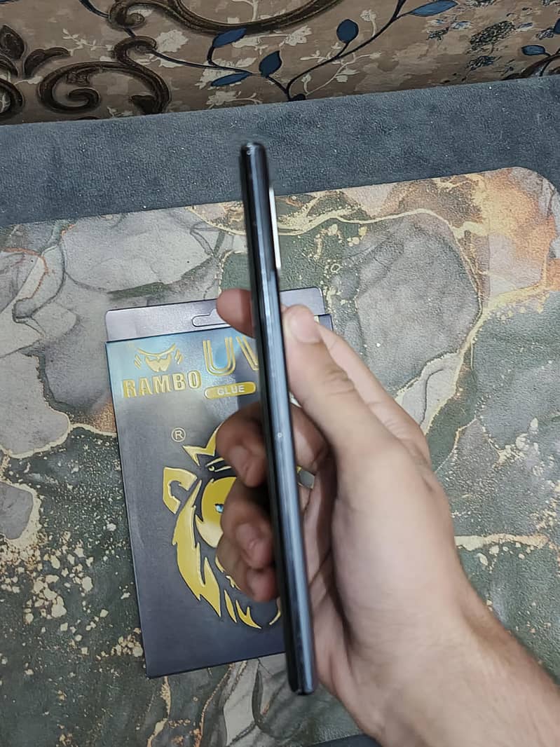 Samsung Mobile Note 10 Plus 2