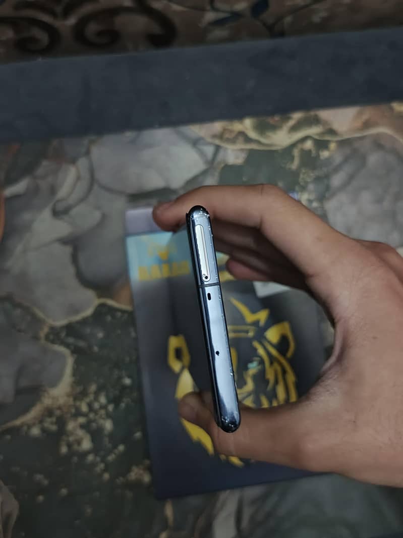 Samsung Mobile Note 10 Plus 3