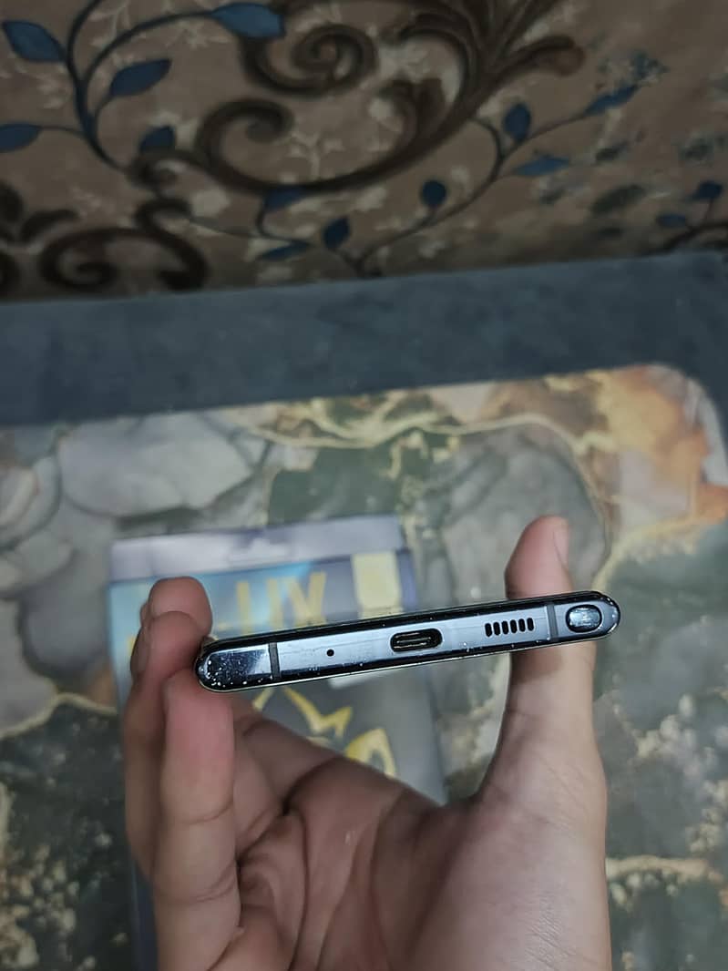 Samsung Mobile Note 10 Plus 4