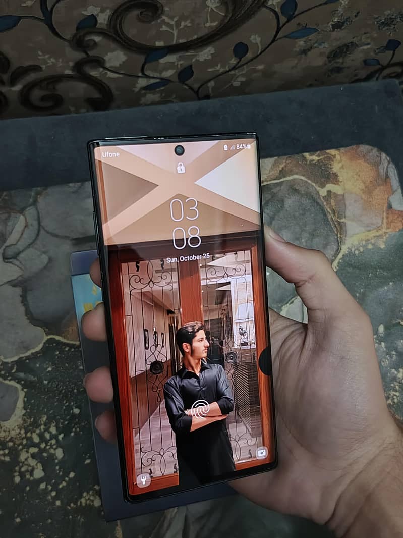 Samsung Mobile Note 10 Plus 6