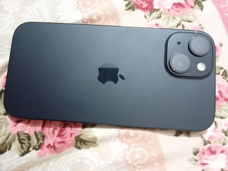 Apple iPhone 15 0