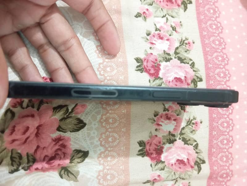 Apple iPhone 15 2