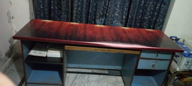 Executive Office Table 6.1 feet - Heavy Duty Urgent Sale