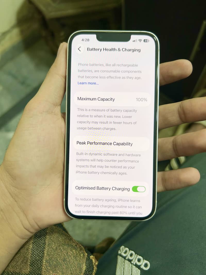 Apple iPhone 13 3