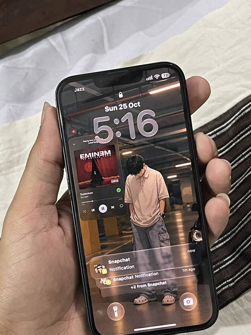 Apple iPhone 13 1