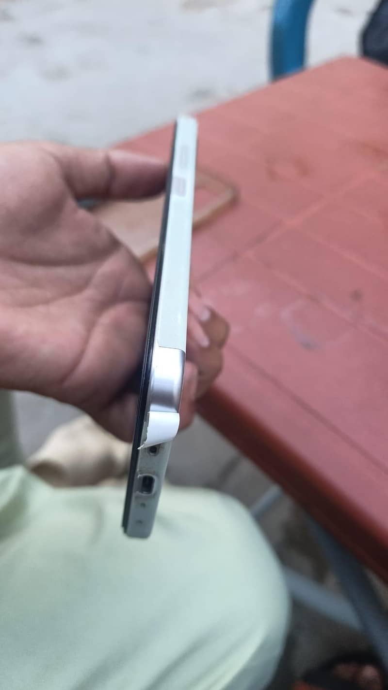 OPPO A6s 2