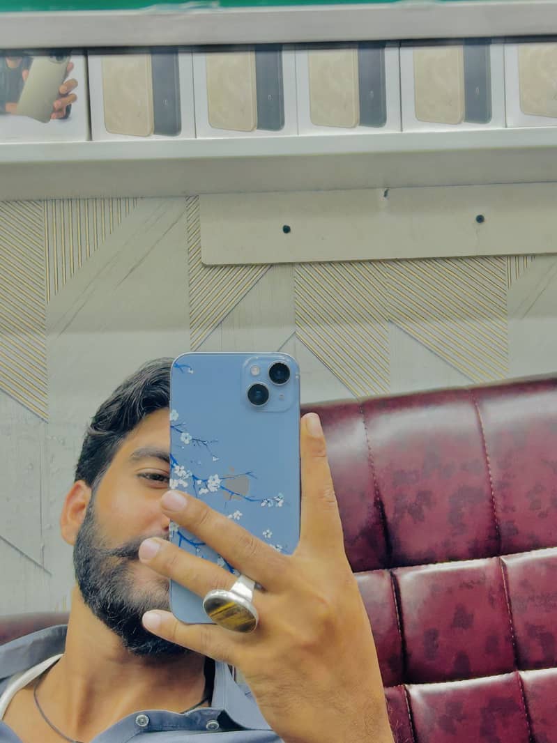 Apple iPhone 14 plus 0