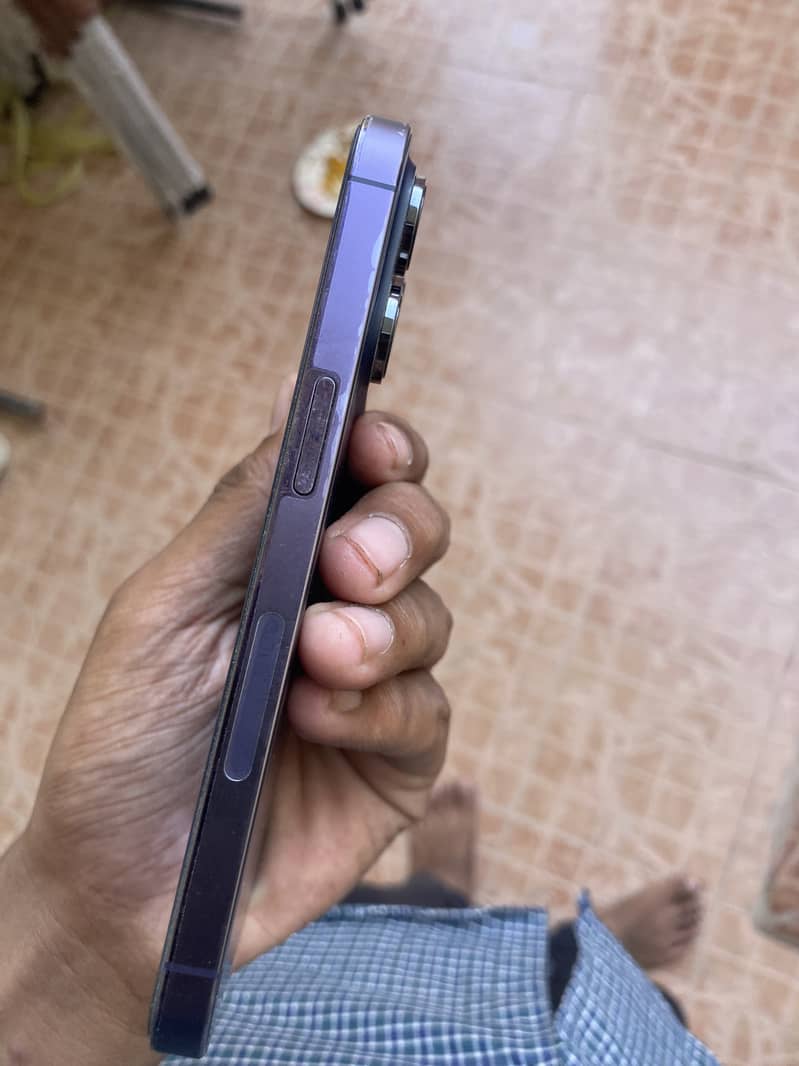 Apple iPhone 14 Pro 3