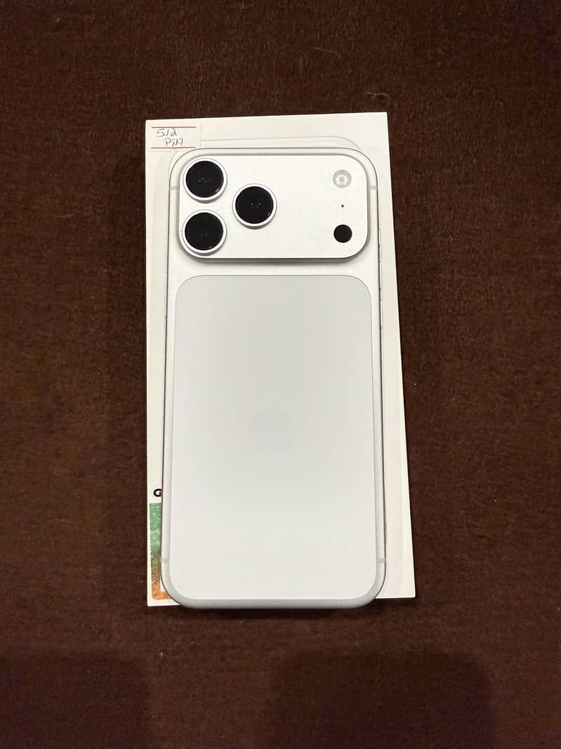 Apple iPhone 17 Pro Max 0