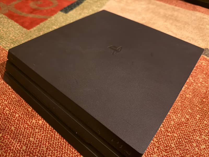 PS4 Pro 1