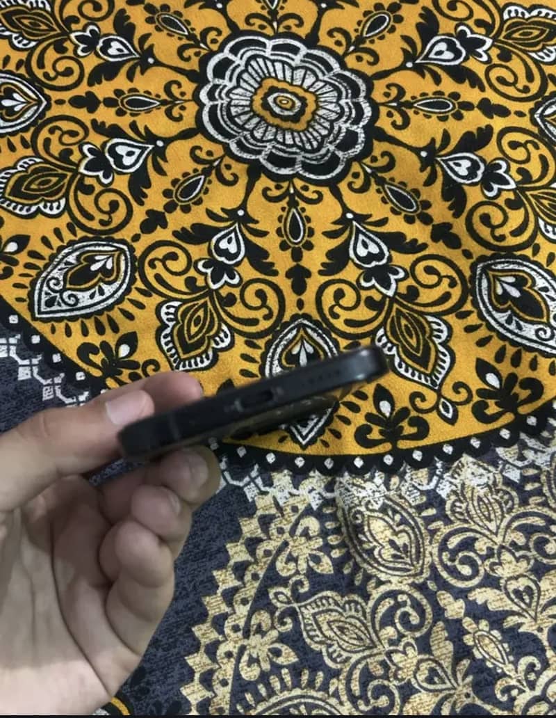 Apple iPhone 15 1