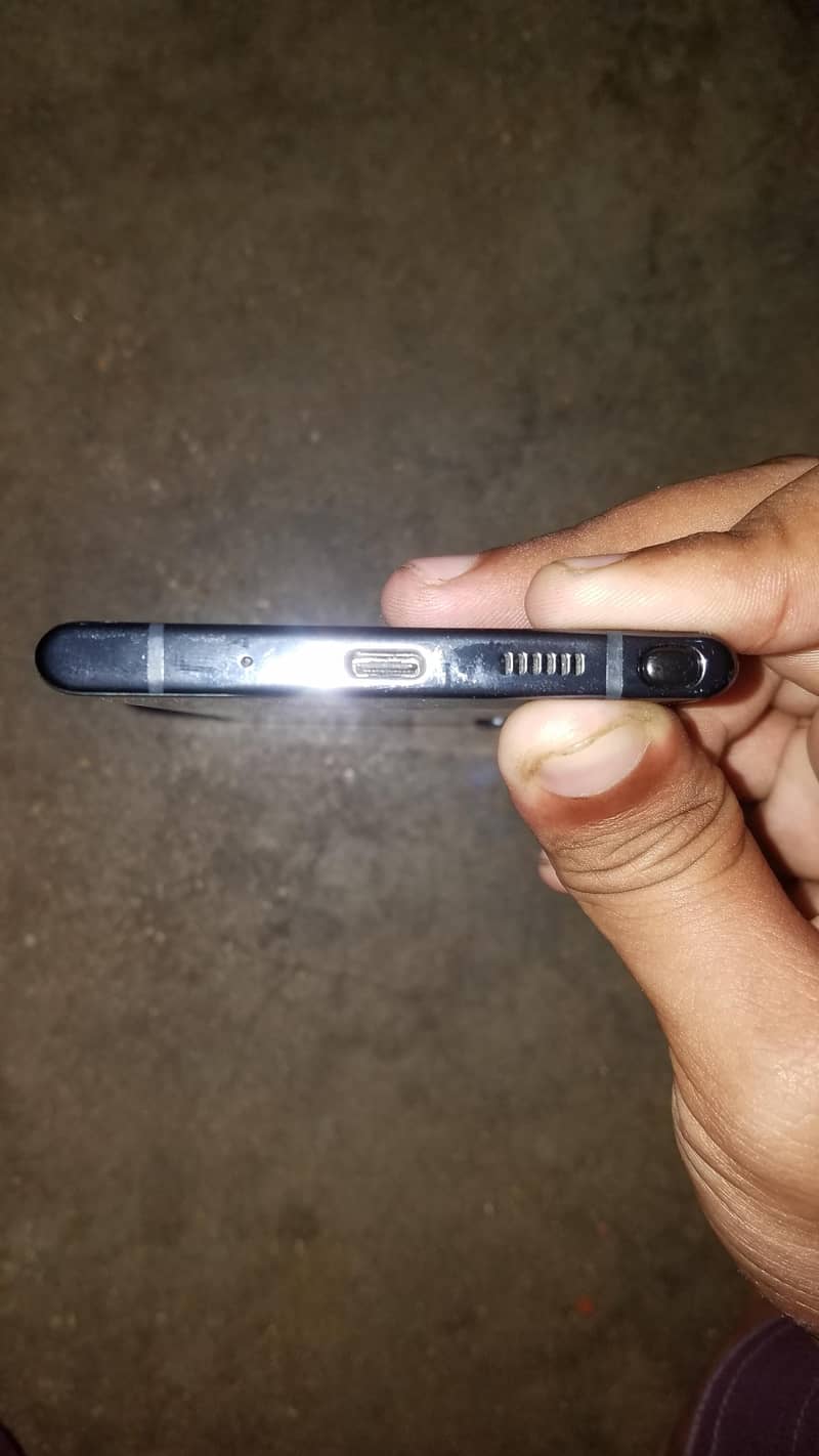Samsung Mobile Note 10 Plus 3