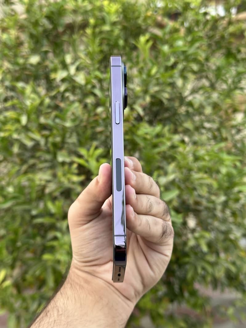 Apple iPhone 14 Pro Max 3