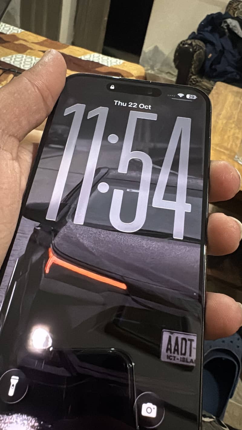Apple iPhone 15 Pro Max 1