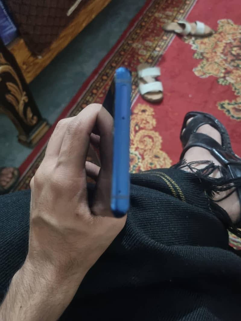 Samsung Mobile Note 9 1