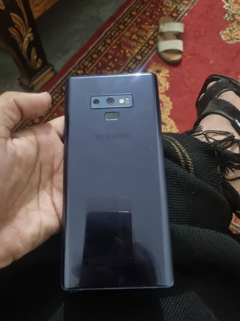 Samsung Mobile Note 9 3