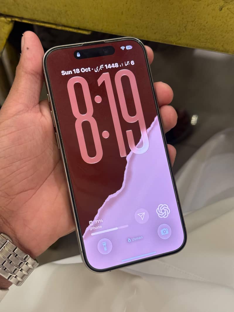 Apple iPhone 15 Pro 4