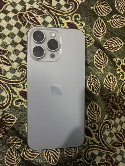Apple iPhone 15 Pro Max