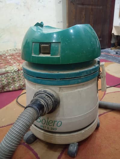 Bolero Wet & Dry Vacuum Cleaner – Used