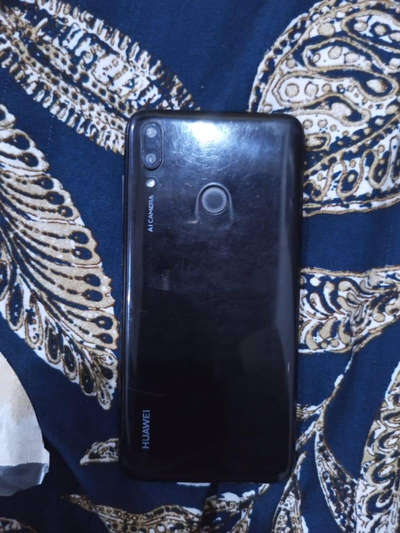 Huawei Y7 Prime 1
