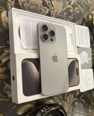 Apple iPhone 15 Pro Max